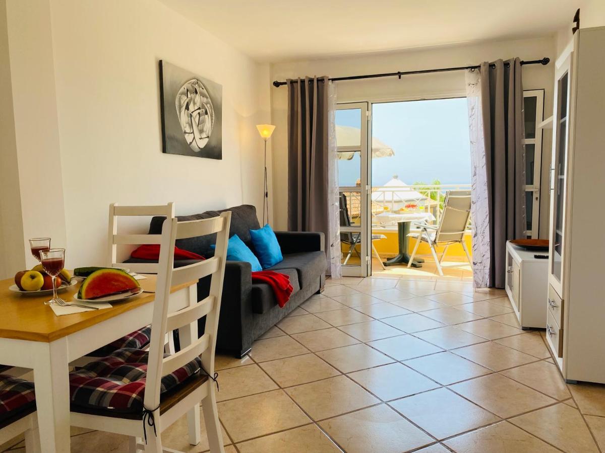 Res Benimar Appartement Costa Adeje  Buitenkant foto