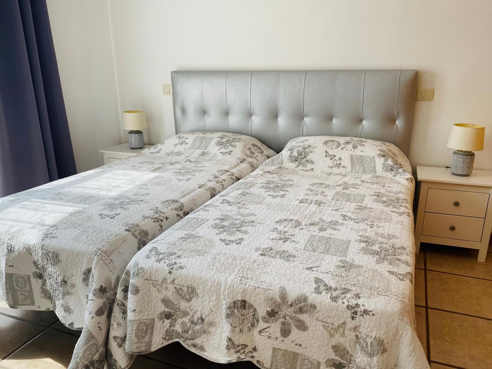 Res Benimar Appartement Costa Adeje  Buitenkant foto