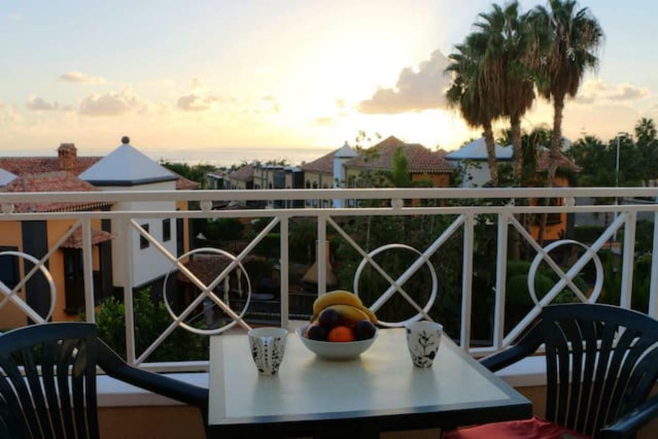 Res Benimar Appartement Costa Adeje  Buitenkant foto
